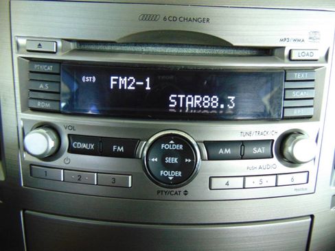 Used 2011 Subaru Outback 2.5i Limited w/ PWR Moonroof Pkg image 14