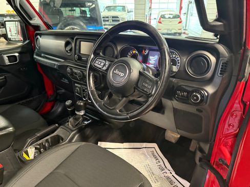 Used 2021 Jeep Wrangler Unlimited Sport AWD/4WD image 6