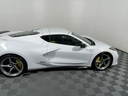 New 2025 Chevrolet Corvette E-Ray w/ ZER Performance Package image 9