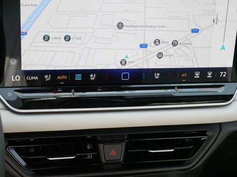 Certified 2025 Volkswagen Tiguan SEL R-Line AWD/4WD image 23