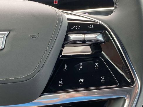 New 2026 Cadillac Vistiq Premium Luxury image 21