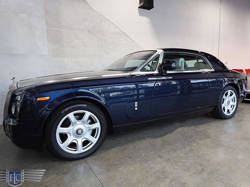Used 2010 Rolls-Royce Phantom Coupe RWD image 12