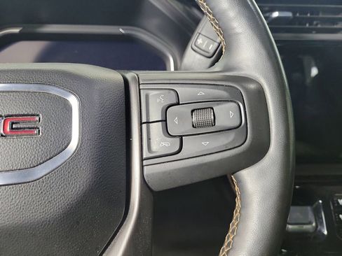 Used 2024 GMC Sierra 2500 AT4 w/ AT4 Premium Plus Package AWD/4WD image 19