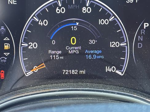 Used 2016 Jeep Grand Cherokee High Altitude image 22