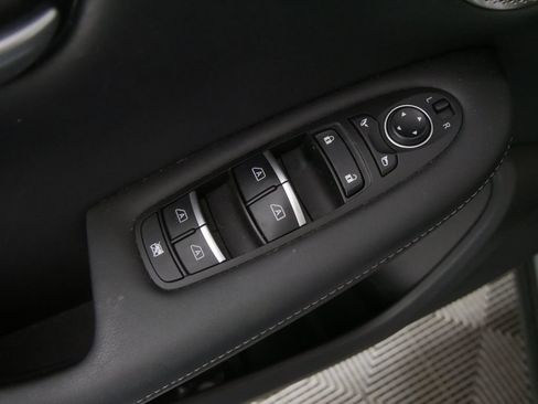 Used 2023 INFINITI QX50 Sport AWD/4WD image 17