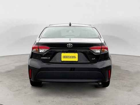 Used 2024 Toyota Corolla LE FWD image 6