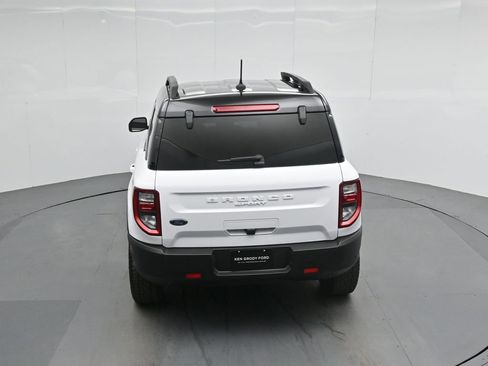 Used 2023 Ford Bronco Sport Badlands w/ Premium Package image 43