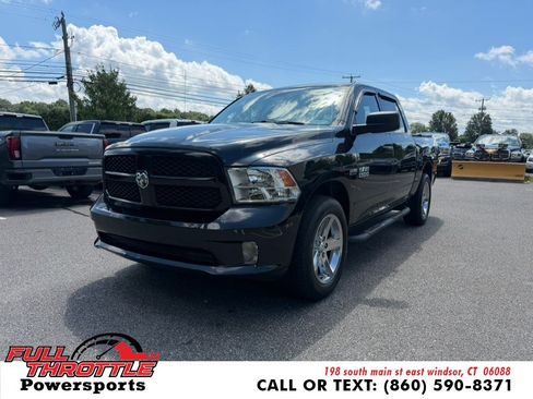 Used 2015 RAM 1500 Express AWD/4WD image 4