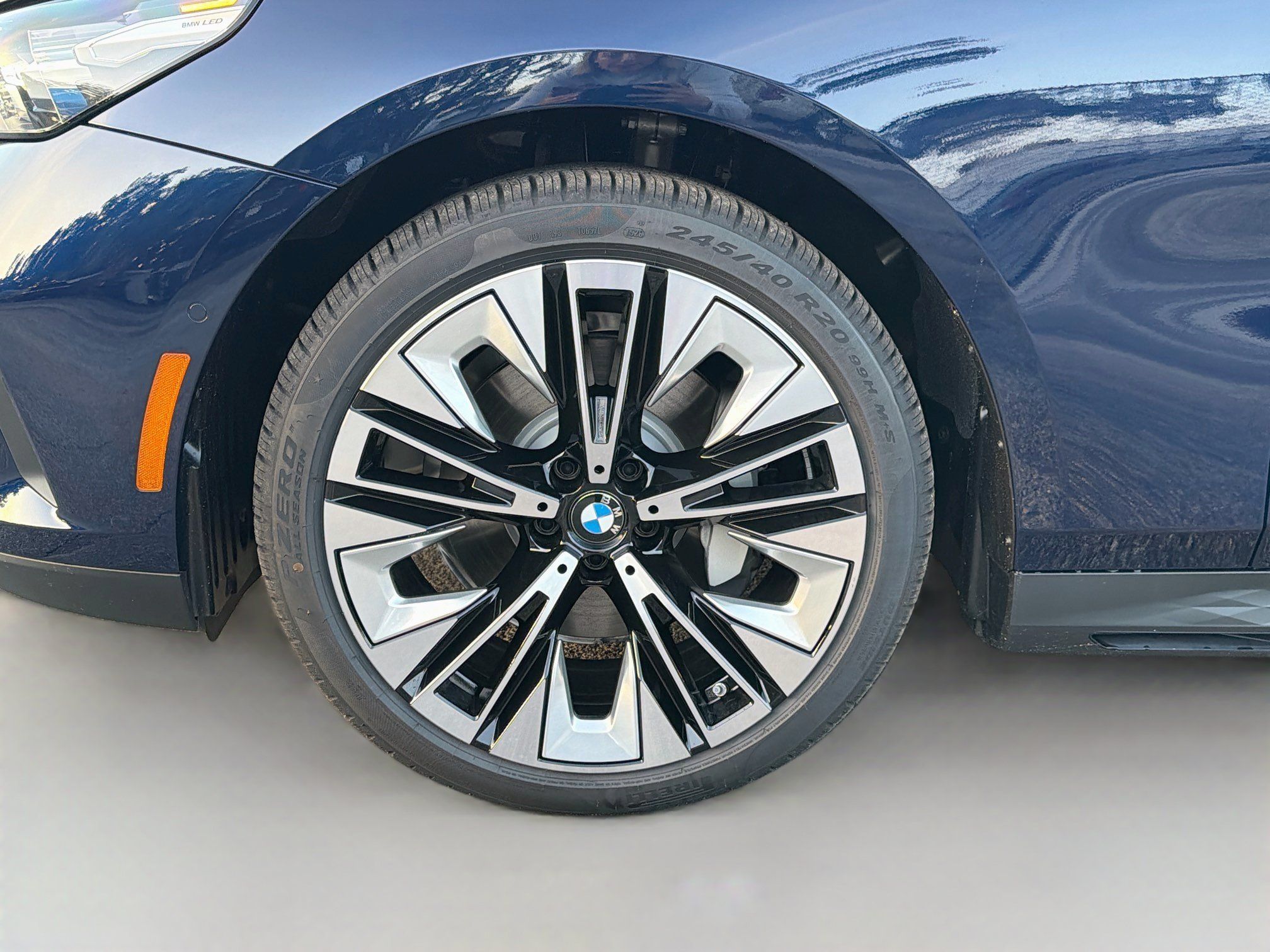 New 2027 BMW 530i RWD image 42