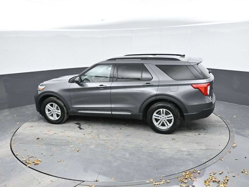 Used 2023 Ford Explorer XLT w/ Equipment Group 202A image 33
