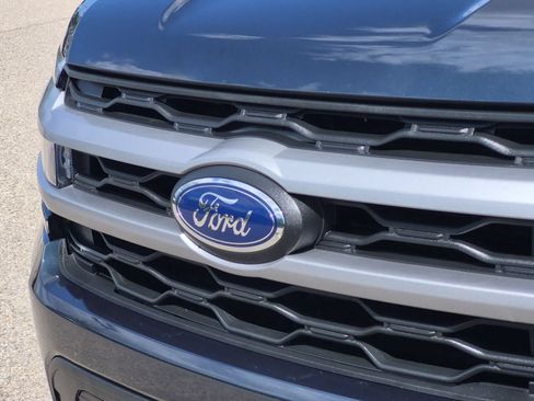 Used 2022 Ford Expedition XLT RWD image 12