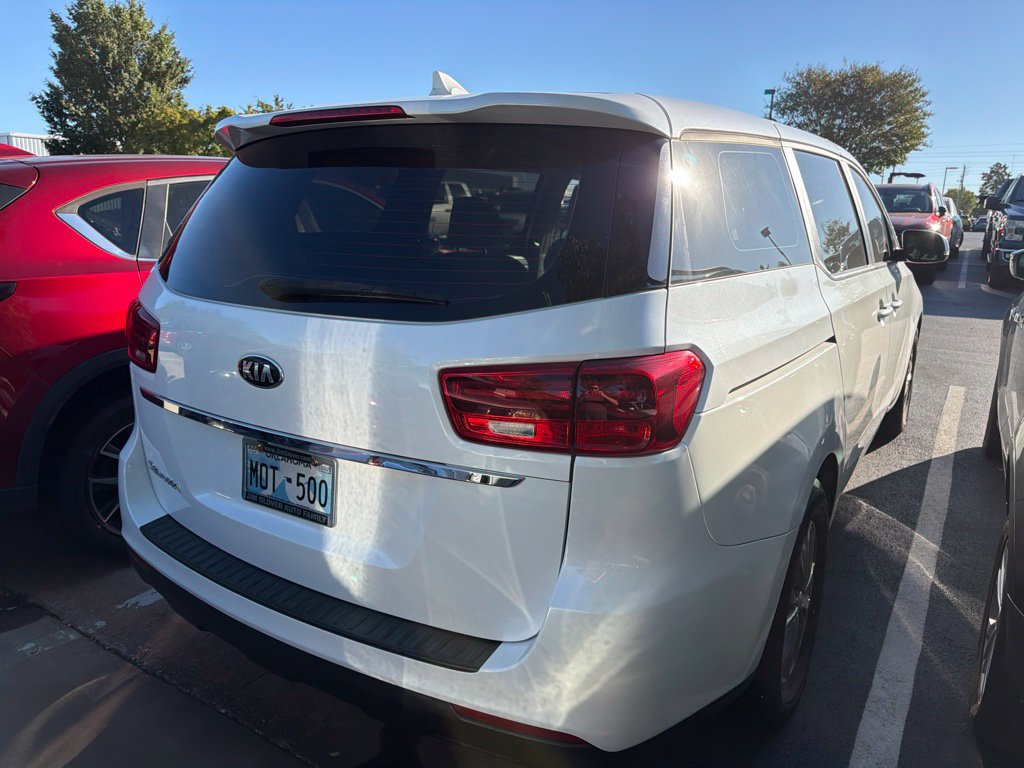 Used 2020 Kia Sedona L FWD image 3