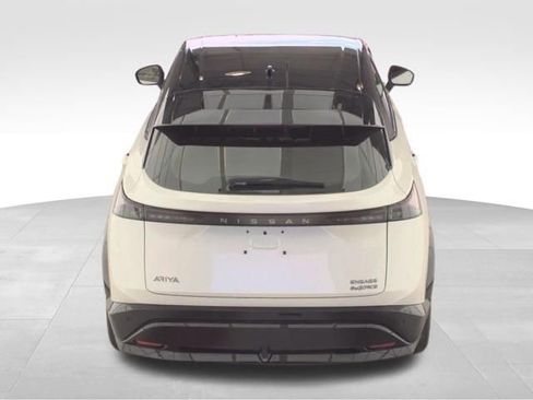 Used 2024 Nissan Ariya AWD image 8