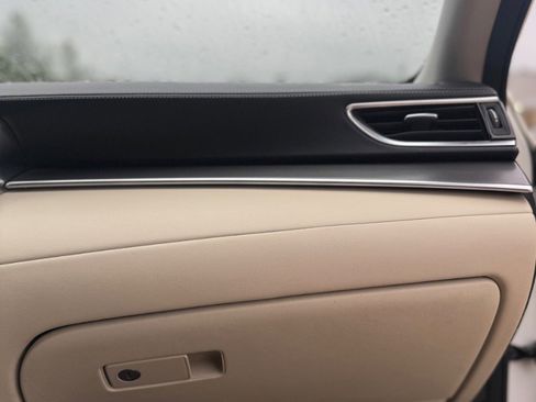 Used 2022 INFINITI QX50 Luxe image 21