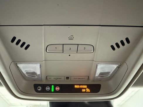 Used 2020 Cadillac XT4 Luxury image 22