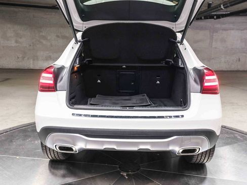 Certified 2020 Mercedes-Benz GLA 250 image 31
