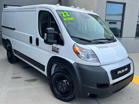 Used 2022 RAM ProMaster 2500 w/ Convenience Group image 5