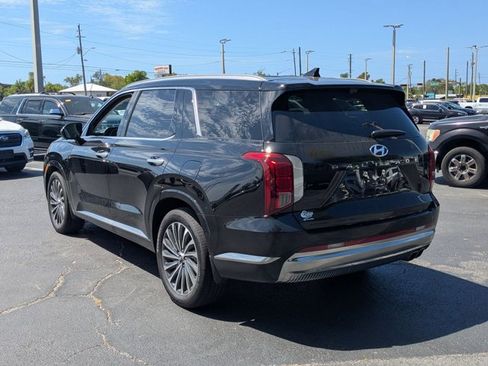 Used 2025 Hyundai Palisade Calligraphy image 8