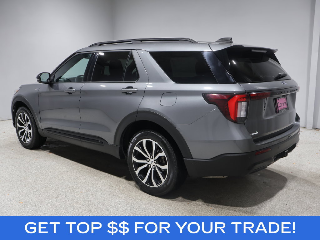 Used 2025 Ford Explorer ST-Line AWD/4WD image 4