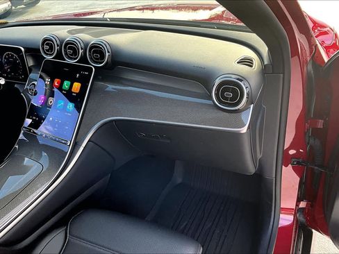 Used 2025 Mercedes-Benz GLC 300 GLC 300 image 17