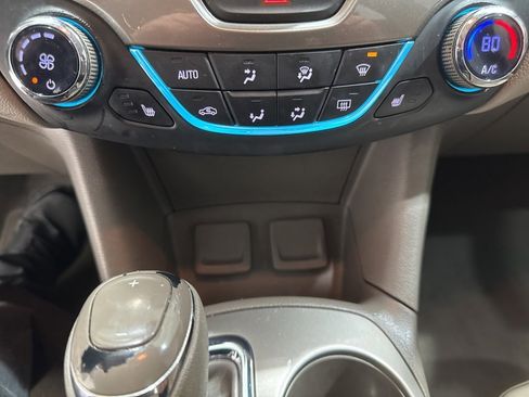 Used 2016 Chevrolet Cruze Premier image 33