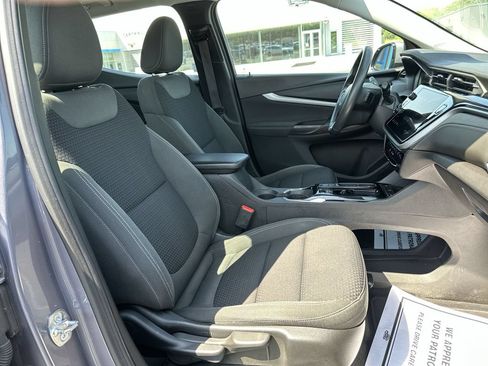 Used 2023 Chevrolet Bolt EUV LT w/ Driver Confidence Package FWD image 29
