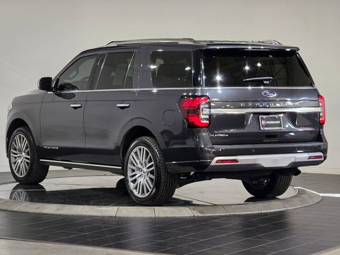 Used 2022 Ford Expedition Platinum image 7