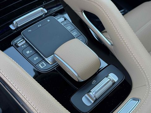 New 2026 Mercedes-Benz GLS 450 4MATIC image 23