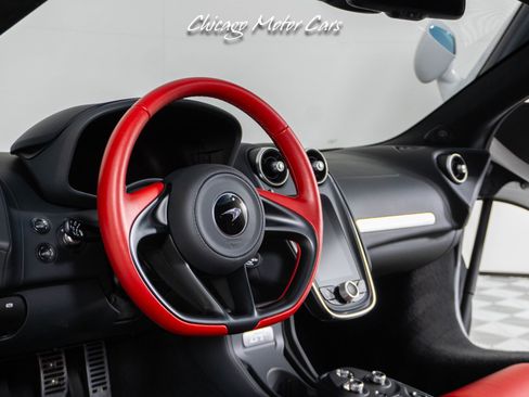 Used 2023 McLaren GT RWD image 34