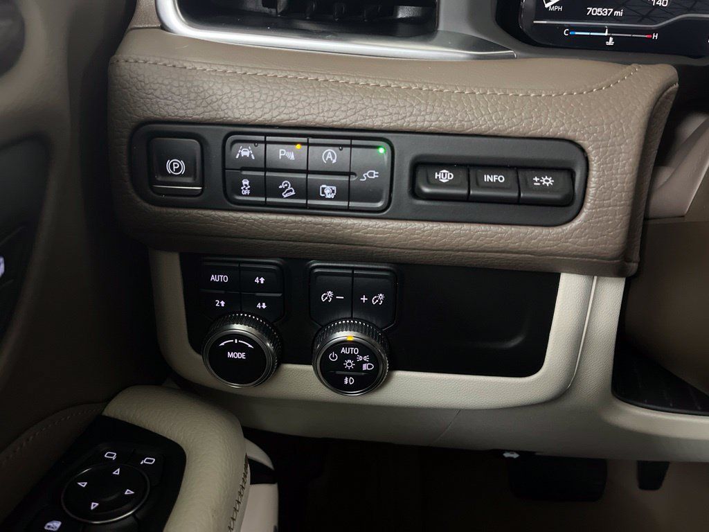 Used 2022 GMC Yukon Denali AWD/4WD image 66