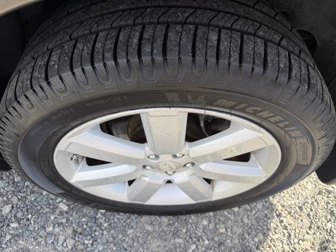 Used 2008 Subaru Outback 2.5i Limited L.L. Bean AWD/4WD image 12