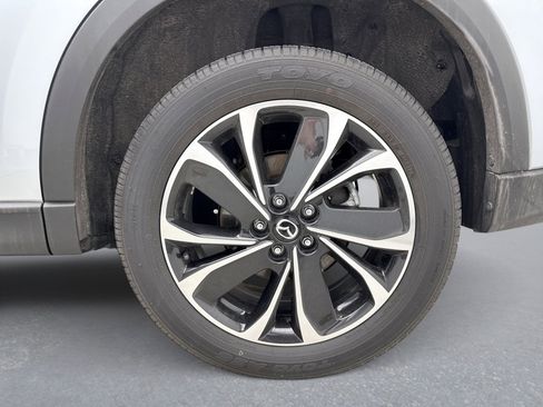 Used 2023 MAZDA CX-5 AWD 2.5 S w/ Premium Package image 9