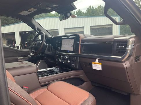 New 2026 Ford F350 King Ranch w/ Chrome Package AWD/4WD image 11