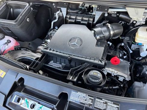 Used 2026 Mercedes-Benz Sprinter 2500 image 35
