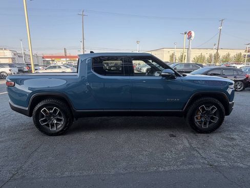 Used 2022 Rivian R1T Adventure AWD/4WD image 4