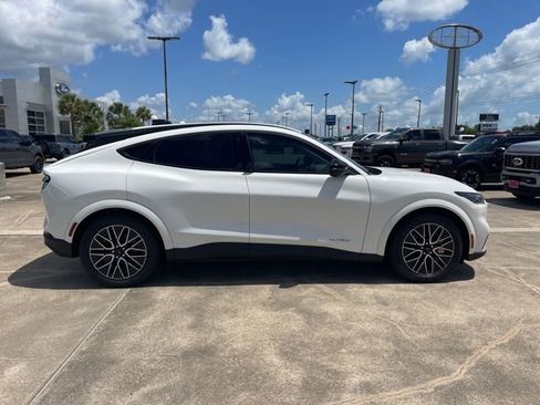 New 2025 Ford Mustang Mach-E Premium image 8