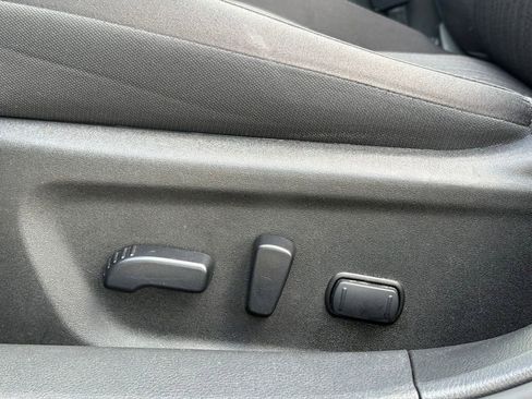 Used 2024 Nissan Altima 2.5 SV w/ SV Premium Package AWD/4WD image 14