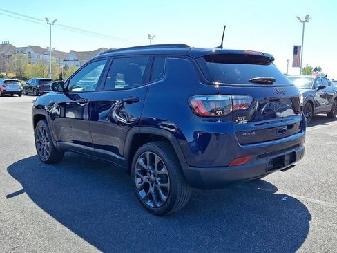 Certified 2021 Jeep Compass Latitude w/ Sun and Sound Group AWD/4WD image 4