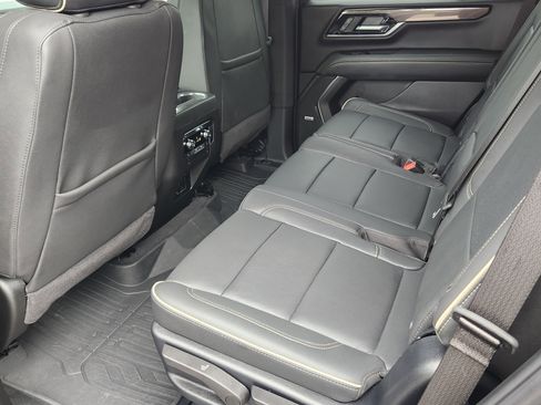 Used 2025 GMC Yukon Elevation w/ LPO, Floor Liner Package AWD/4WD image 15