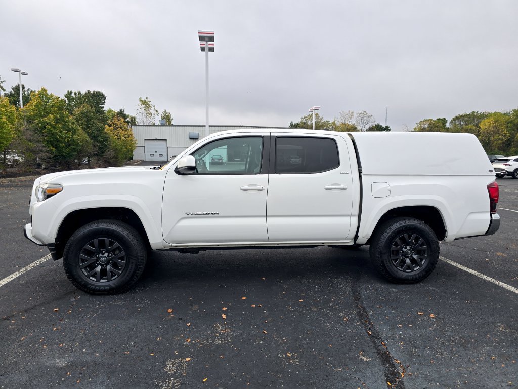 Certified 2021 Toyota Tacoma SR5 AWD/4WD image 5