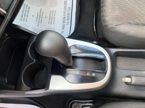 Used 2019 Honda Fit EX image 23