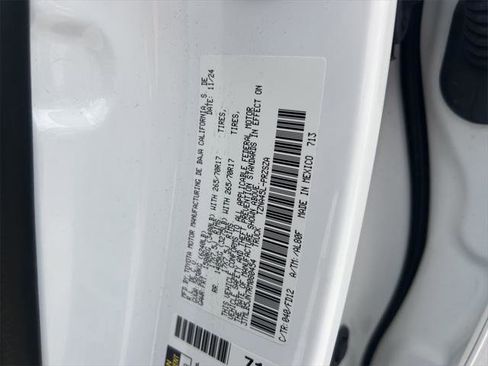 Certified 2024 Toyota Tacoma TRD Off-Road image 10