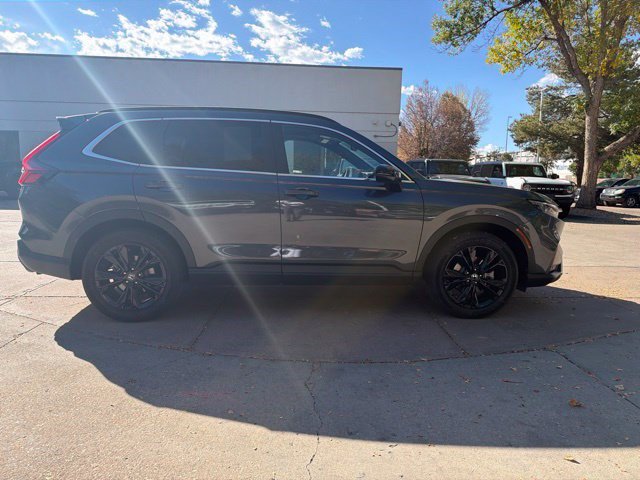 Used 2024 Honda CR-V Sport Touring image 8