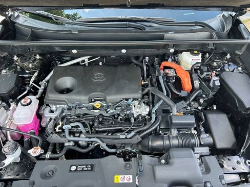 Certified 2025 Toyota RAV4 XLE w/ Convenience Package AWD/4WD image 21