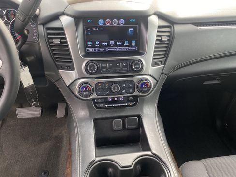 Used 2017 Chevrolet Suburban LS w/ Max Trailering Package RWD image 14