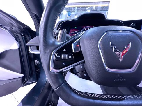 Used 2021 Chevrolet Corvette Stingray Preferred Cpe w/ Z51 Performance Package RWD image 20