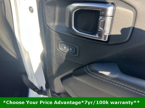 Certified 2023 Jeep Wrangler Sahara image 24