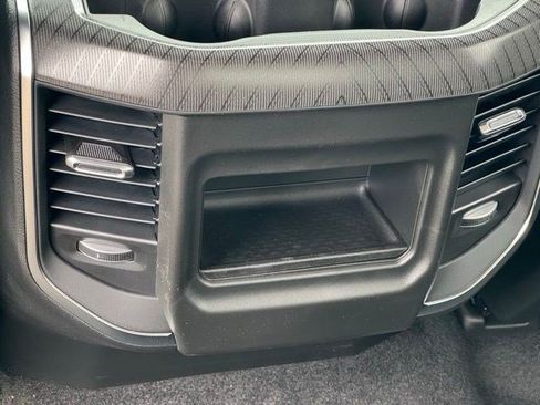 New 2026 RAM 1500 Big Horn AWD/4WD image 30