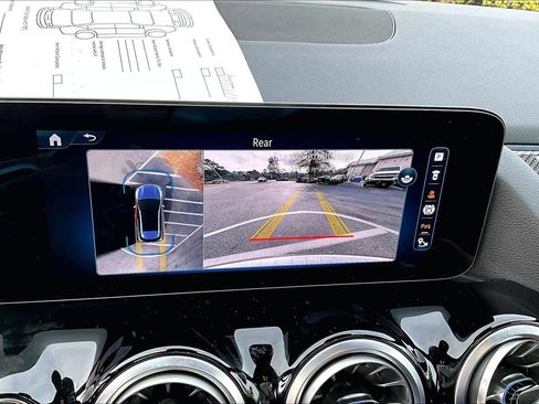 Certified 2025 Mercedes-Benz GLA 35 AMG 4MATIC image 27