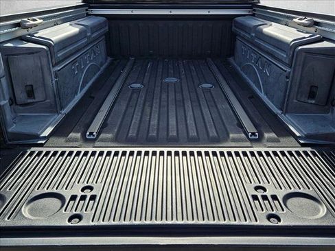 Used 2019 Nissan Titan Platinum Reserve w/ Platinum Utility Package image 6